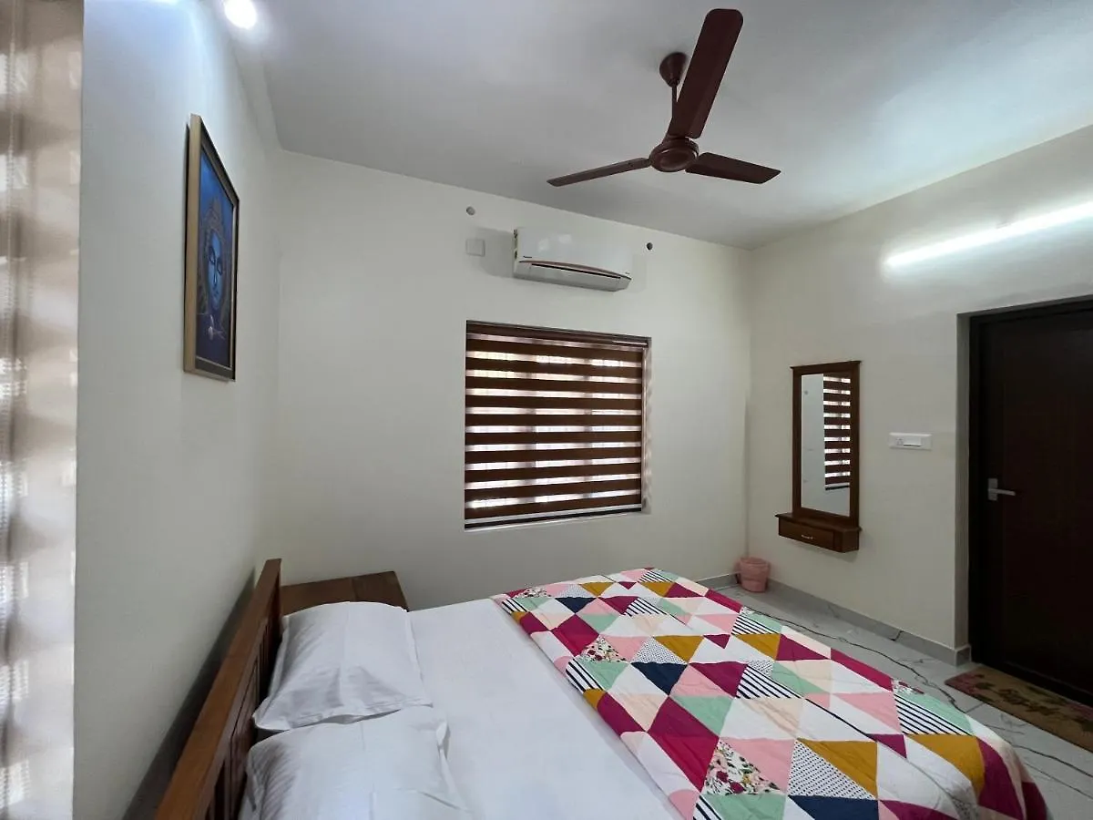 Solomon Apartments,Alappuzha Beach. Апартаменты Alappuzha