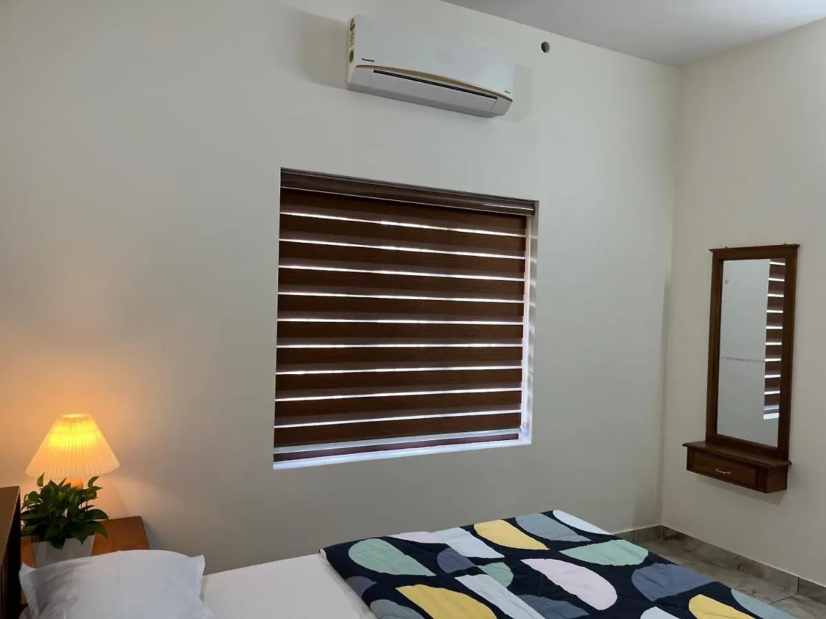 Апартаменты Solomon Apartments,Alappuzha Beach. Индия